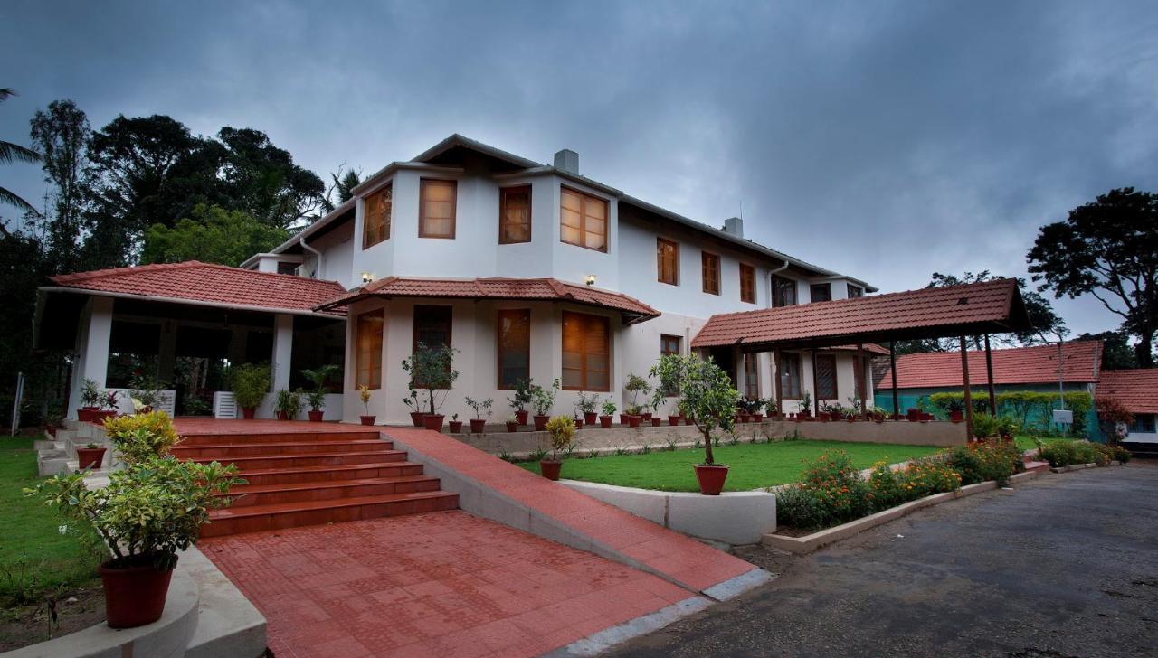 Villa Ama Plantation Trails Coorg Gonikoppal Exterior foto